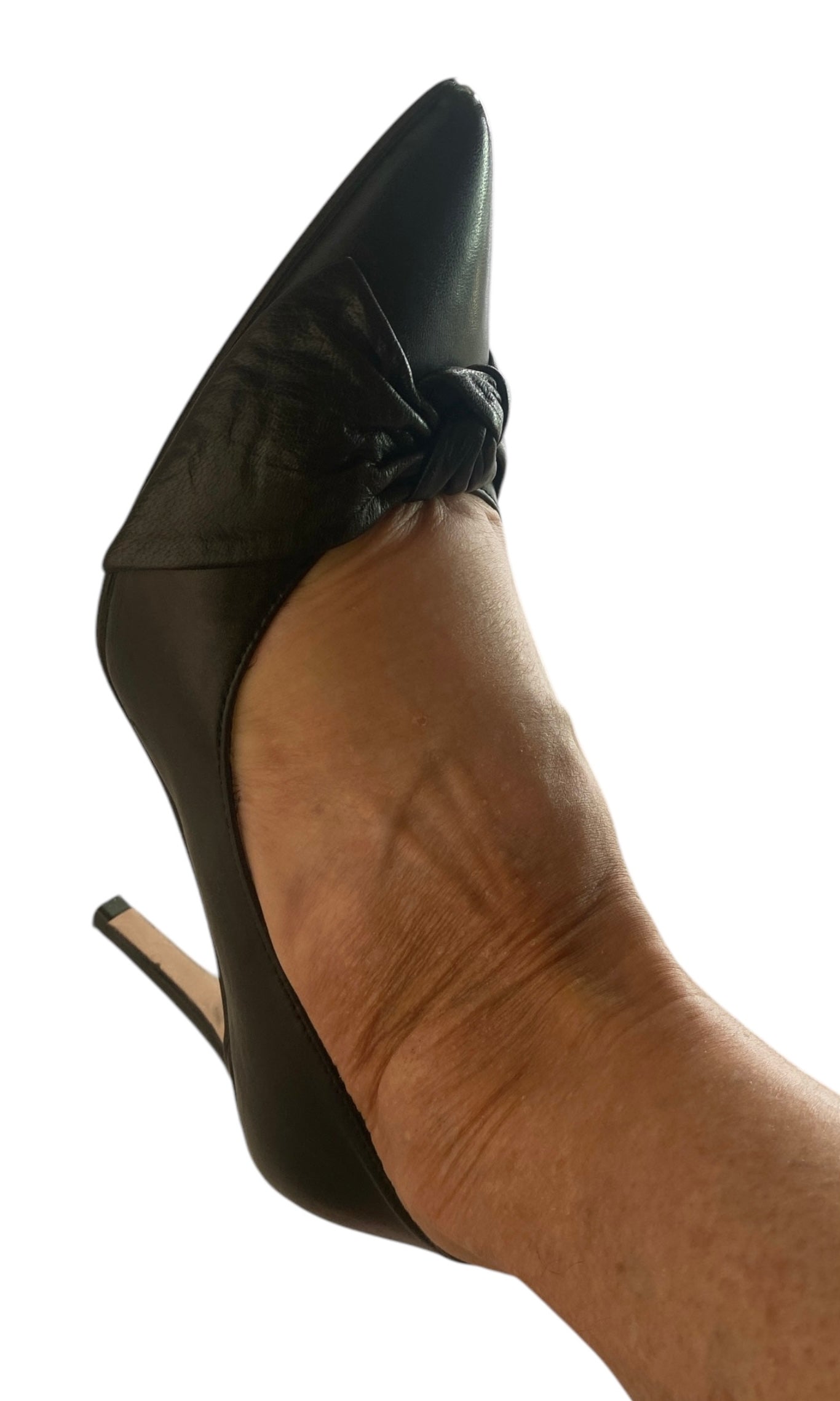 Bocase Made In Spain Black Leather Pump With Sweet Bow Accent